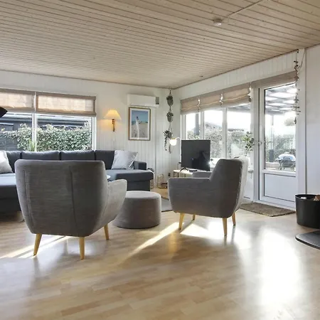 Jespar - 300m From The Sea By Interhome Feriehus Løkken