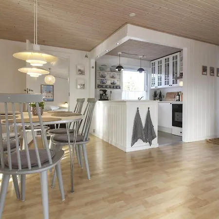 Jespar - 300m From The Sea By Interhome Løkken
