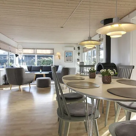 Jespar - 300m From The Sea By Interhome Feriehus Løkken