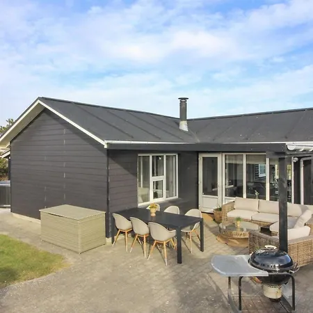 Jespar - 300m From The Sea By Interhome Løkken